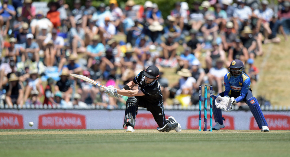 Image of Black Caps playing cricket in ODI