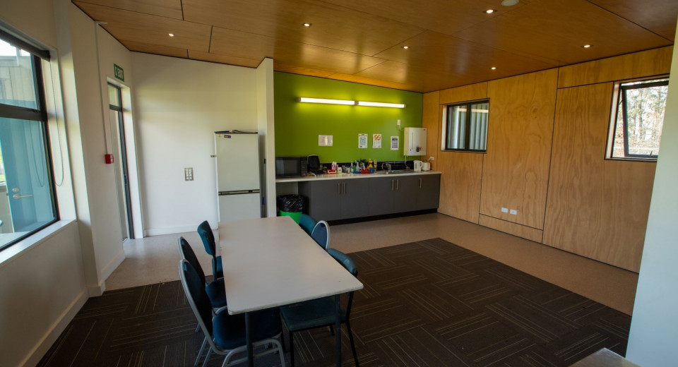 Tim Cuff Saxton VOC 01 Large