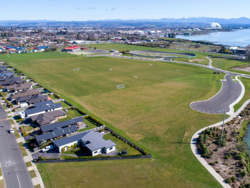 SaxtonFields058 Champion Green