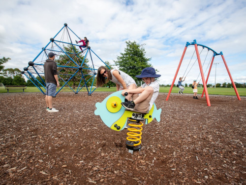 TimCuff SaxtonFieldsPlay01 Large