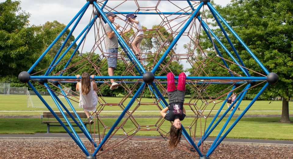 TimCuff SaxtonFieldsPlay24 Large