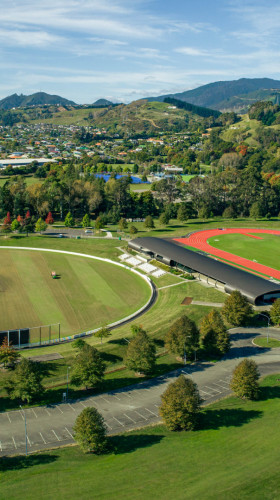 Drone photo showing Saxton Oval, Pavilion and Athletics Track