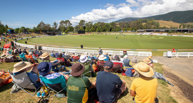 Crowd watching Super Smash cricket game