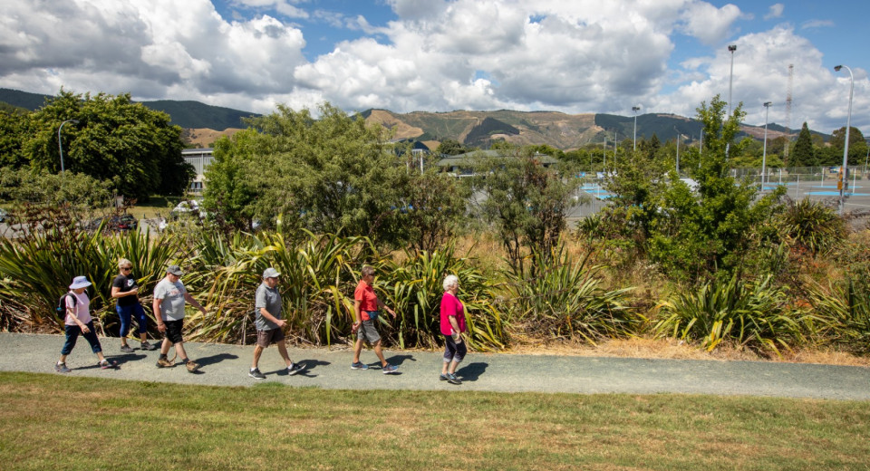 TimCuff SaxtonExerciseGroup08 Large