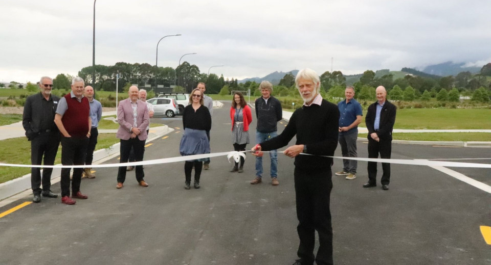 saxton carpark ribbon